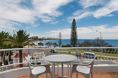 Alexandria Apartments - Dalby Accommodation 6