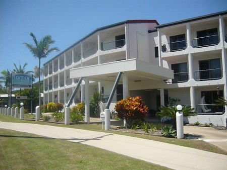 L'Amor Holiday Apartments - Dalby Accommodation 2