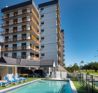 Coral Towers Holiday Apartments - Dalby Accommodation