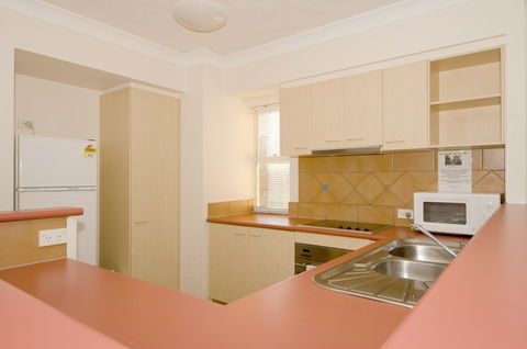 San Mateo On Broadbeach - Dalby Accommodation 0