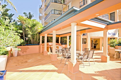 San Mateo On Broadbeach - Dalby Accommodation 10