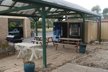 Peppinella Motel - Dalby Accommodation 3