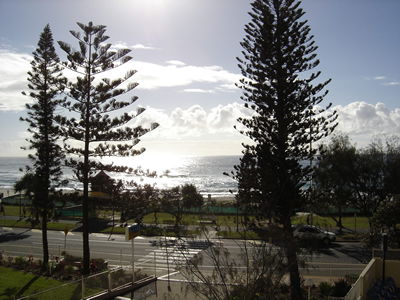 Beach Lodge Apartments - Dalby Accommodation 4