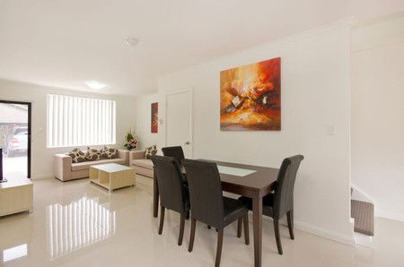 Hello Adelaide Motel + Apartments - Dalby Accommodation 4