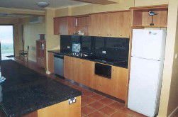 Horizons Beachfront Apartment - Dalby Accommodation 3