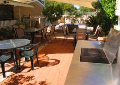 White Gum Motel - Dalby Accommodation 1