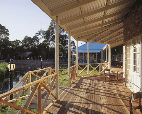 Ballarat Lodge & Convention Centre - Dalby Accommodation 1