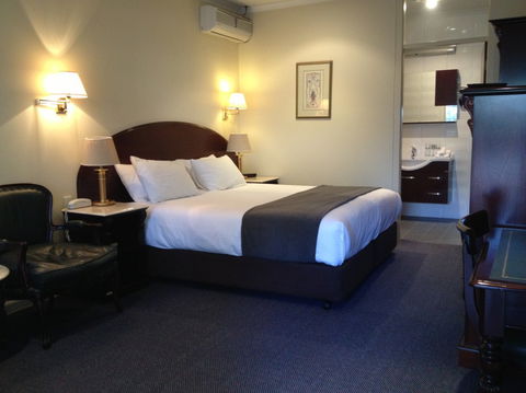 Ballarat Lodge & Convention Centre - Dalby Accommodation 4