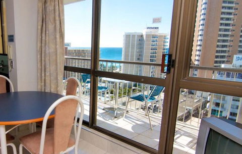 Promenade Apartments - Dalby Accommodation 1