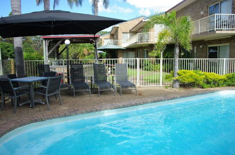 Beachfront Units Merimbula - Dalby Accommodation 1