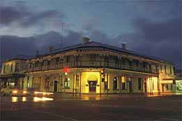 Mt Gambier Hotel - Dalby Accommodation 0