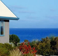 Bear Gully Coastal Cottages - Dalby Accommodation