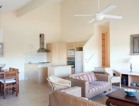 Peregian Court Resort - Dalby Accommodation 1