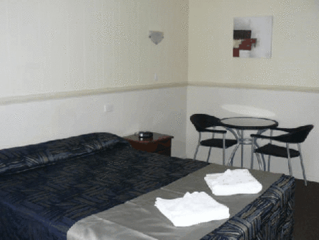 Miners Lodge Motor Inn - Dalby Accommodation 4