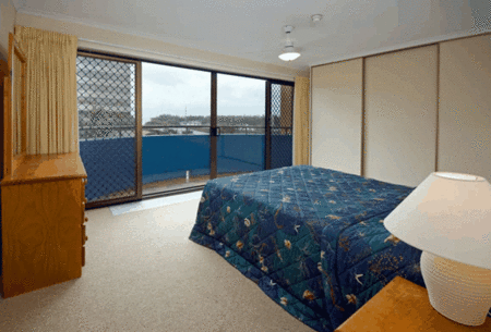 Kalua Holiday Apartments - Dalby Accommodation 3