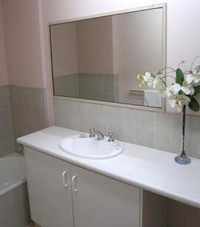 Bayview Beach Holiday Apartments - Dalby Accommodation 1