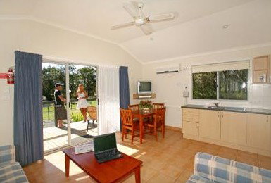 Samurai Beach Resort - Dalby Accommodation 0