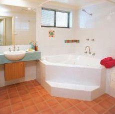 Flynns Beach Resort - Dalby Accommodation 4