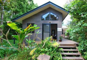 Planula - Dalby Accommodation 2