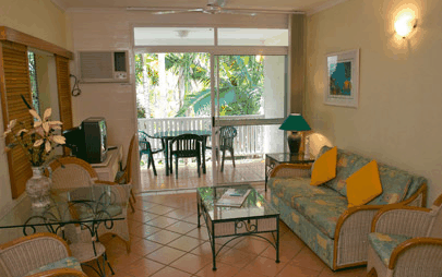 Port Douglas Coral Apartments - Dalby Accommodation 2