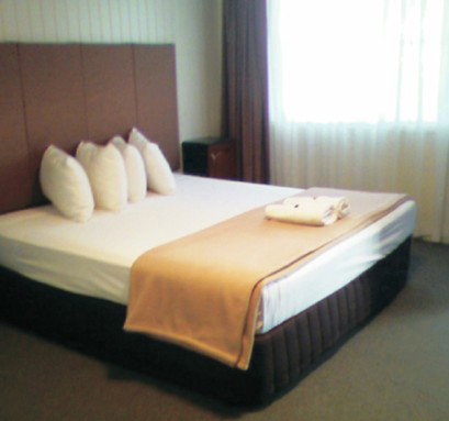 Country Plaza Motor Inn - Dalby Accommodation 2