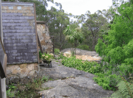 Studio Cottages Romantic Hideaway - Dalby Accommodation 2
