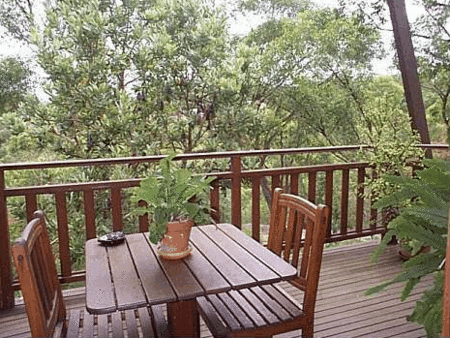 Studio Cottages Romantic Hideaway - Dalby Accommodation 4