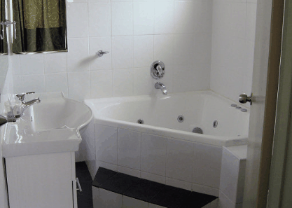Mersey Bluff Lodge - Dalby Accommodation 5