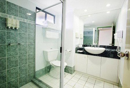 Palm Royale Cairns - Dalby Accommodation 1
