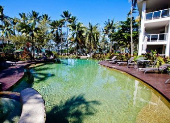 Port Douglas Beachfront Terraces - Dalby Accommodation 3