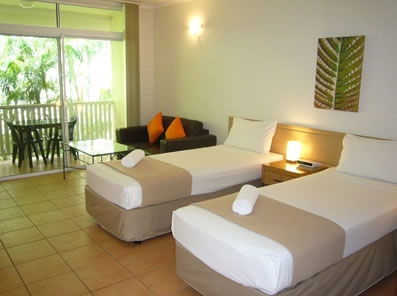 Port Douglas Retreat - Dalby Accommodation 3