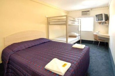 Hotel Formule 1 Coffs Harbour - Dalby Accommodation 1