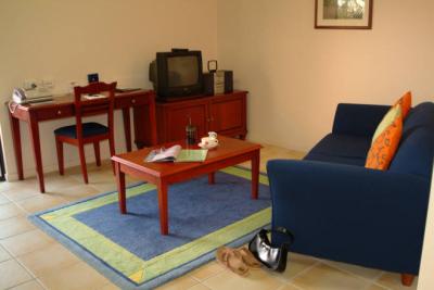 Coffee House Luxury Apartments - Dalby Accommodation 1