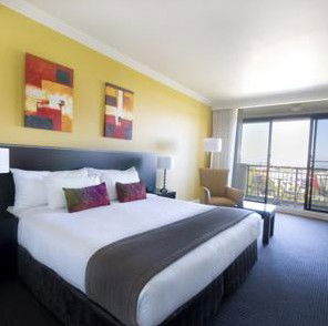 Crowne Plaza Norwest - Dalby Accommodation 3