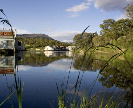 Lake Crackenback Resort - Dalby Accommodation 2