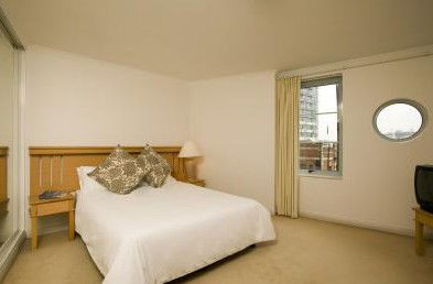 Napoleon On Kent Serviced Apartments - Dalby Accommodation 2