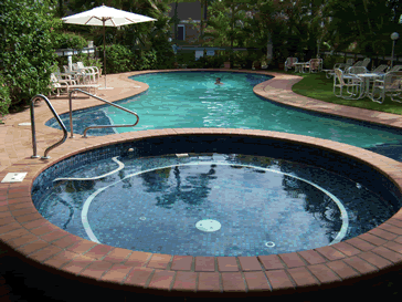 Old Burleigh Court Holiday Apartments - thumb 7