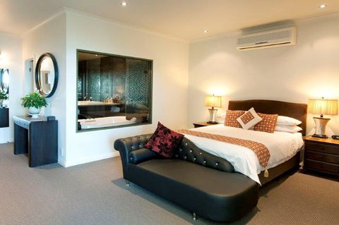 Arthurs Views - Bed & Breakfast Retreat - Dalby Accommodation 1