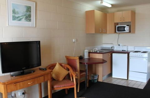 Luma Luma Holiday Apartments - Dalby Accommodation 2