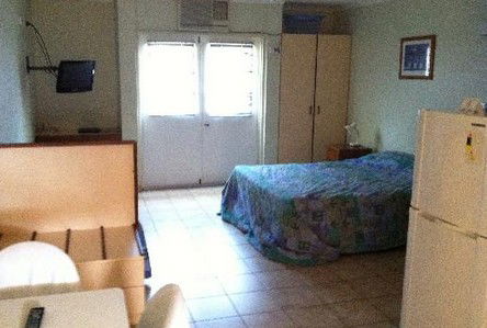 Peninsular Apartment Hotel - Dalby Accommodation 2