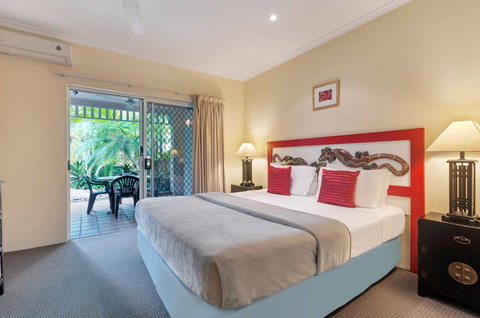 The Villas Palm Cove - Dalby Accommodation 3