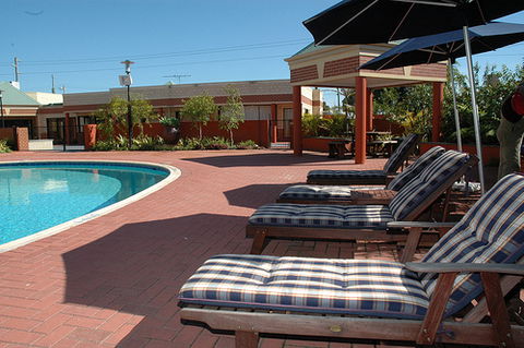 Country Comfort Inter City Perth Hotel & Apartments - Dalby Accommodation 1