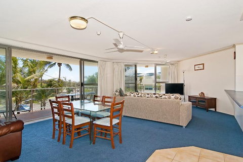 Chateau Royale Beach Resort - Dalby Accommodation 0