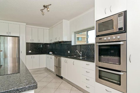 Chateau Royale Beach Resort - Dalby Accommodation 3