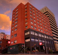 Travelodge Hotel Hobart - Dalby Accommodation