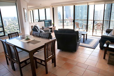 Surfers Century Apartments - Dalby Accommodation 4