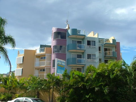 Burlington Holiday Apartments - Dalby Accommodation 2