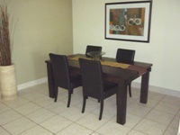 Copacabana - Dalby Accommodation 7