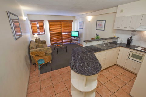 Inn Cairns Boutique Apartments - Dalby Accommodation 2