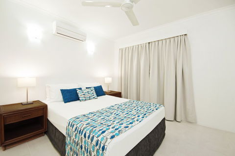 Marlin Waters Beachfront Apartments - Dalby Accommodation 5
